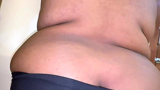 Hanging Boobs & Puffy Nipple & Huge Ass Naked Maid Clean Boss's Room & Try to Seduce Him to Get Rough Fucking