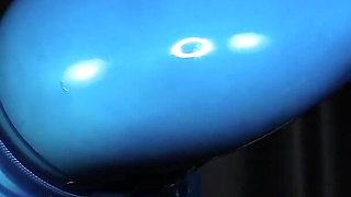 Cristal Kinky Transparant Blue Rubber Doll Milkingtable Blowjob and Handjob