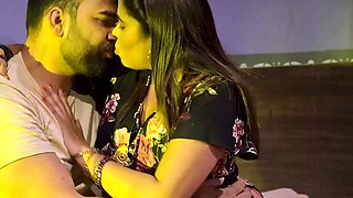 Blowjob and hardcore sex with unique babe on the c