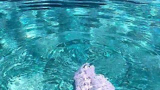 Flexible foot fetish masturbating with feet and hands