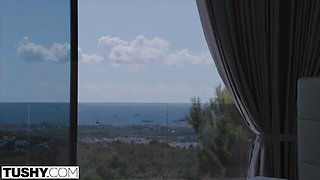 Well-formed Sara and Alberto's anal action