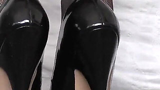 Goddess of High Heels Shows off Her Extreme Patent Leather Pumps