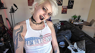 Musical Differences - Pegging the Bassist Sph Spanking Femdom