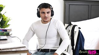 Provocative Megan Marx and Victor Ray - brunette trailer - Bratty Sis