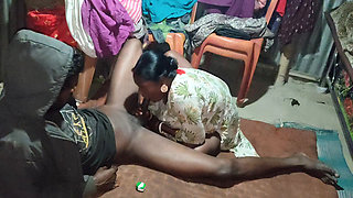 Indian desi bhabhi ki night mein chudai ki